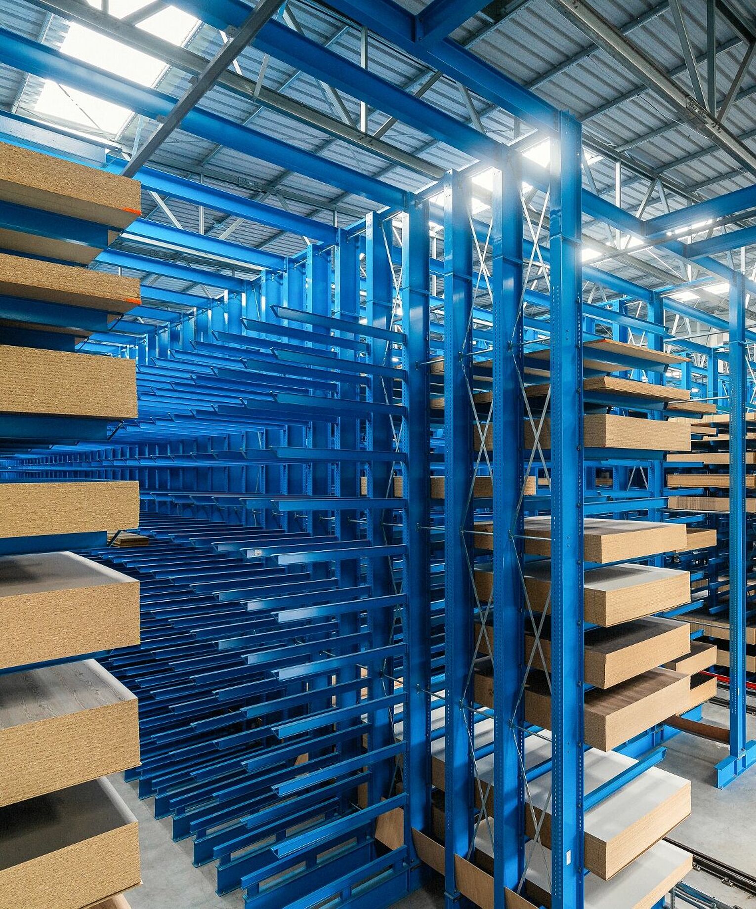 [Translate "Belgium (NL)"] [Translate "Niederlande"] Cantilever racking timber trade